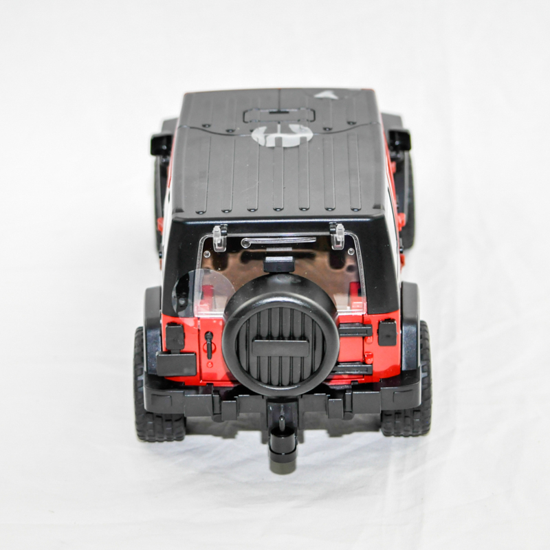 Внедорожник Bruder Jeep Wrangler Unlimited Rubicon c прицепом-коневозкой  